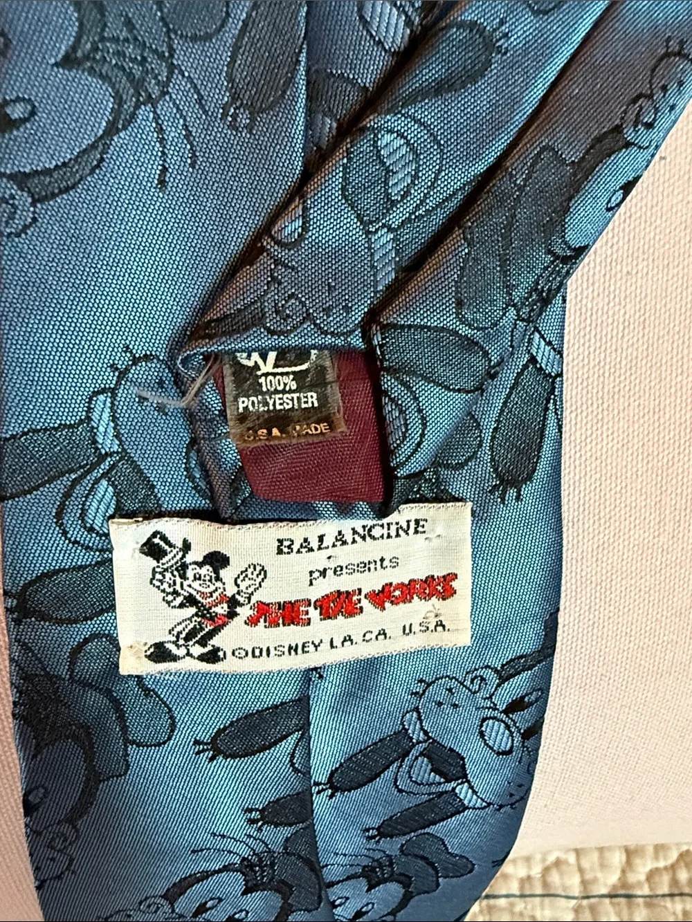 Disney Men's Dark Navy Goofy Jacquard Tie